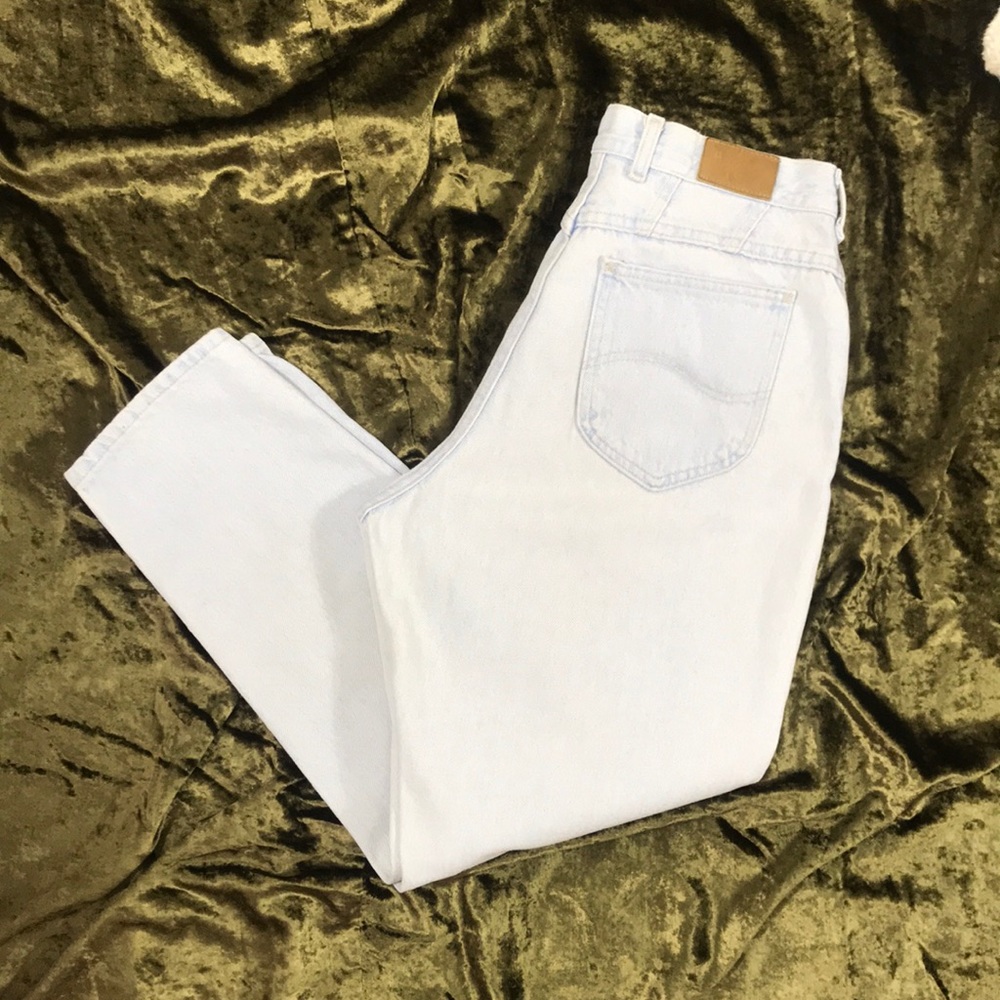 Light Blue Vintage Lee Mom Jeans